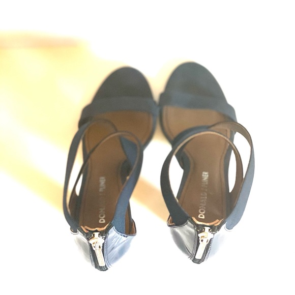 Donald J Pliner high heel sandals. Made in Spain - Picture 10 of 13